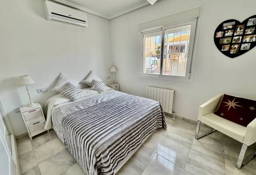 Reventa - Villa / Chalet - Ciudad Quesada