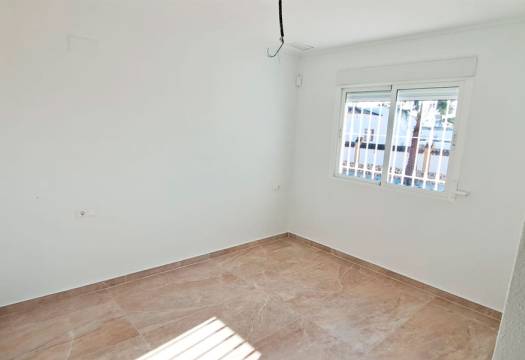 Reventa - Finca / Casa de Campo - Catral