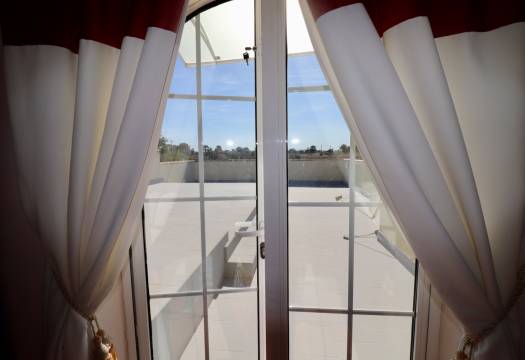Resale - Finca / Country Property - Catral