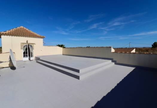 Resale - Finca / Country Property - Catral