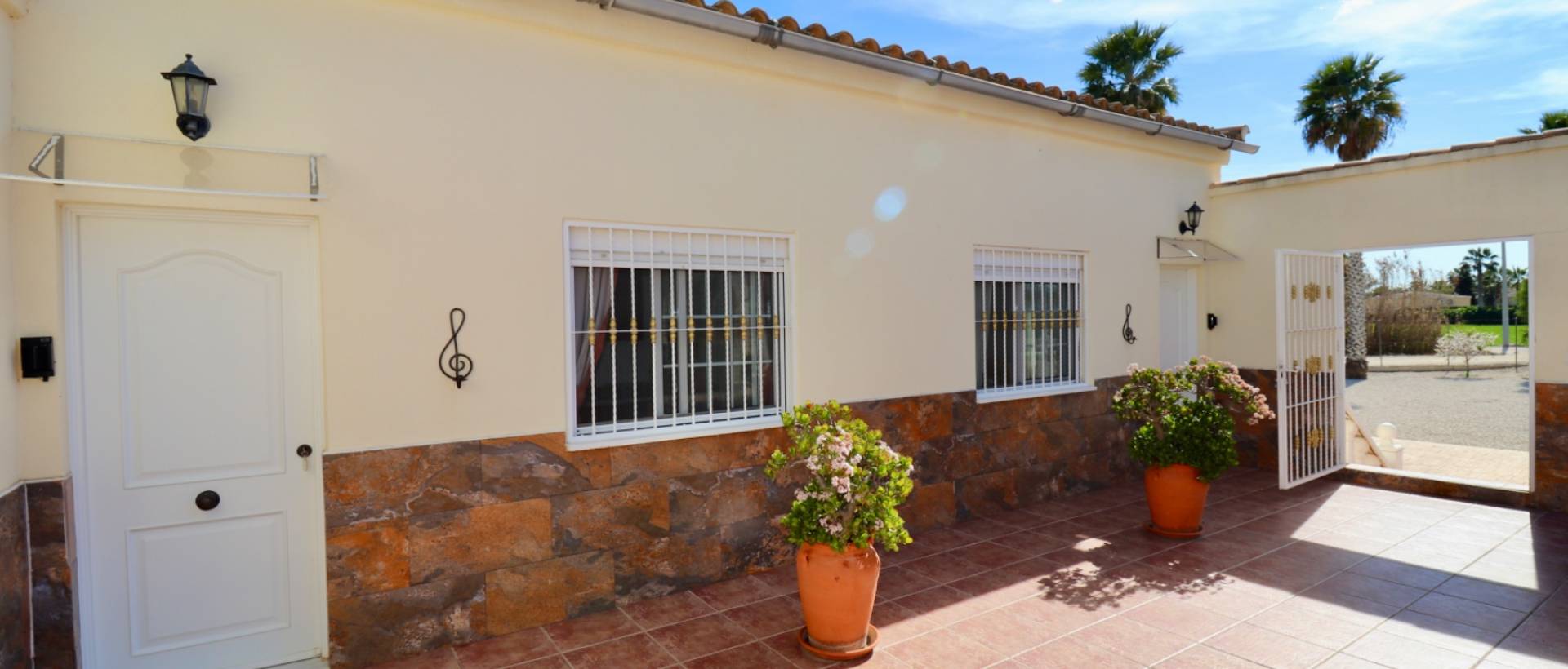 Resale - Finca / Country Property - Catral