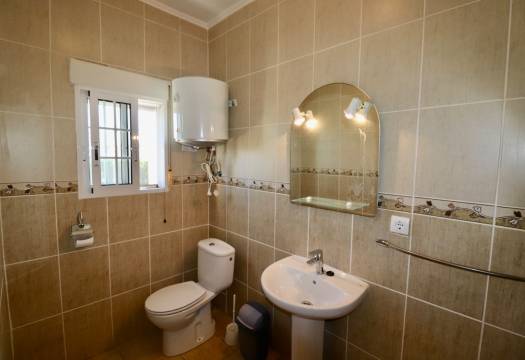 Resale - Finca / Country Property - Catral
