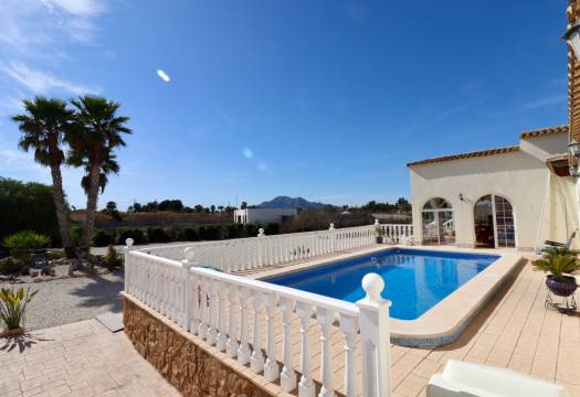 Resale - Finca / Country Property - Catral