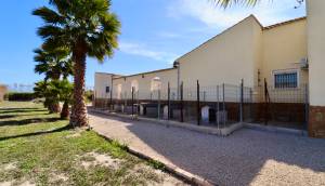 Resale - Finca / Country Property - Catral