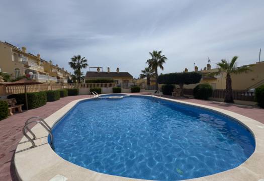 Resale - Villa - Benijofar