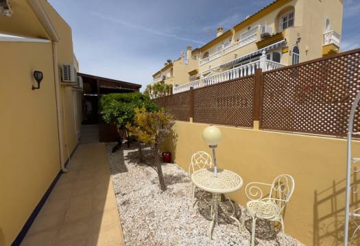 Resale - Villa - Benijofar
