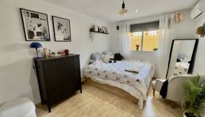 Resale - Villa - Benijofar