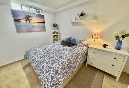 Resale - Villa - Benijofar