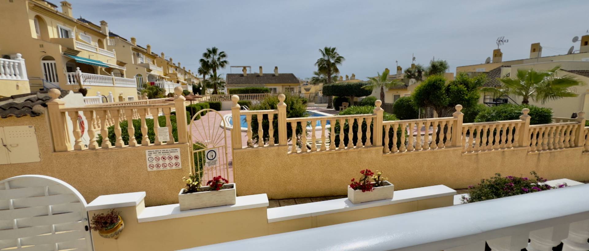 Resale - Villa - Benijofar