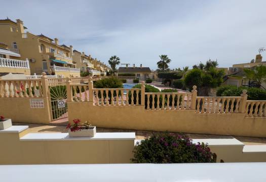 Resale - Villa - Benijofar