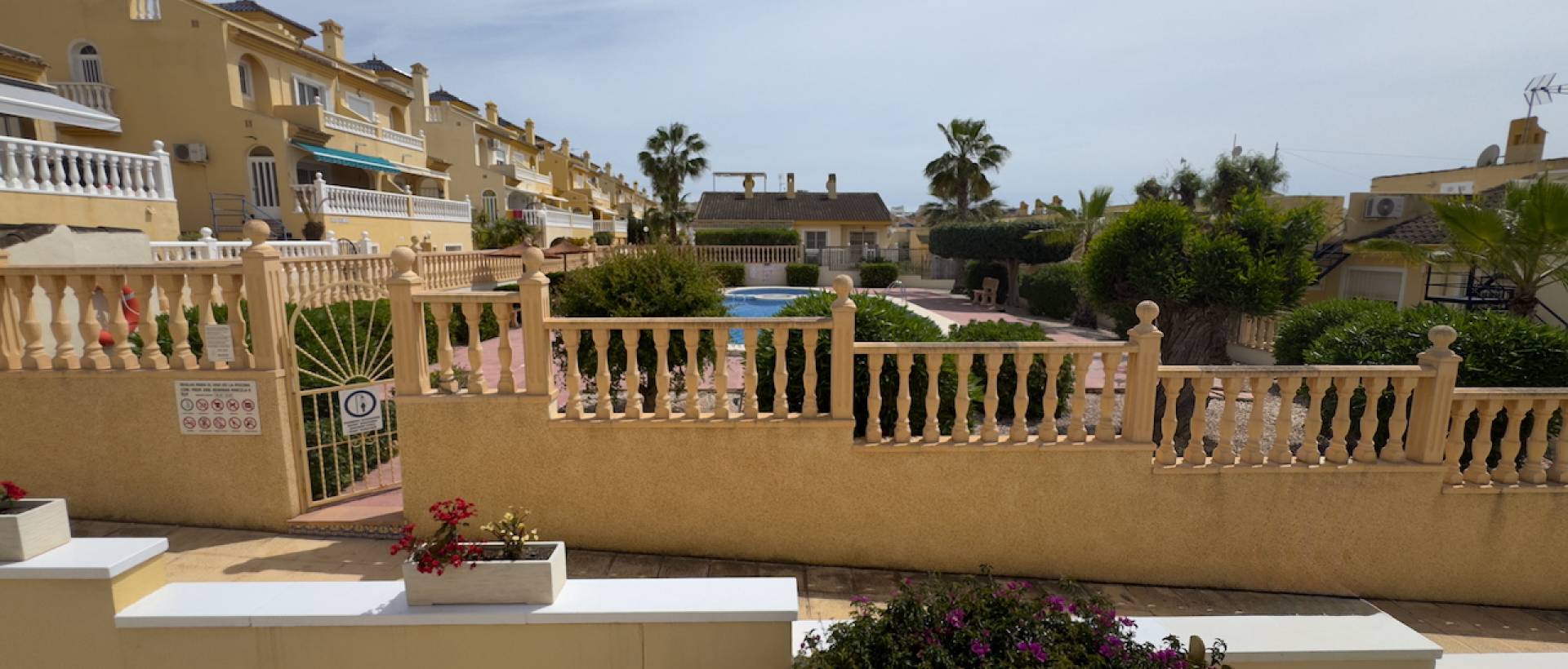 Resale - Villa - Benijofar