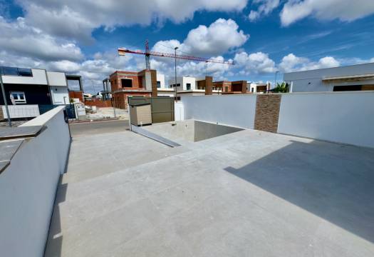 Obra Nueva - Villa / Chalet - Daya Nueva