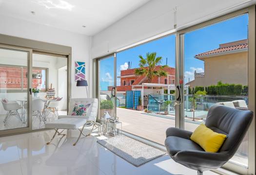 Resale - Villa - Ciudad Quesada