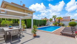 Resale - Villa - Ciudad Quesada