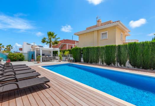 Resale - Villa - Ciudad Quesada