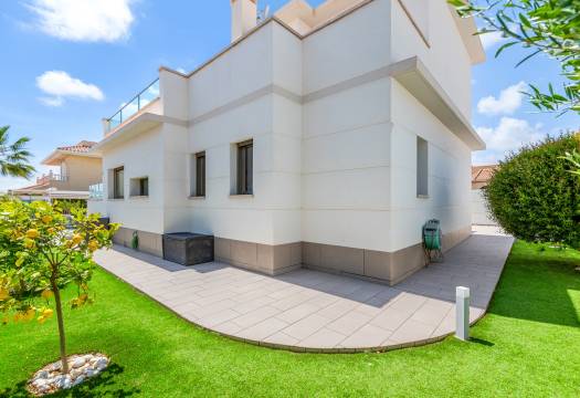 Resale - Villa - Ciudad Quesada