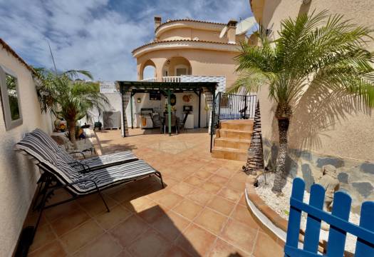 Resale - Villa - Ciudad Quesada