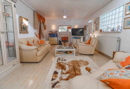 Resale - Villa - Ciudad Quesada