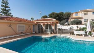 Resale - Villa - Ciudad Quesada