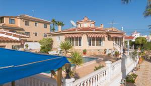 Resale - Villa - Ciudad Quesada
