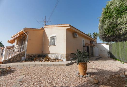 Resale - Villa - Ciudad Quesada
