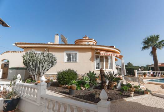 Resale - Villa - Ciudad Quesada