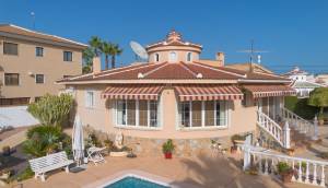 Resale - Villa - Ciudad Quesada