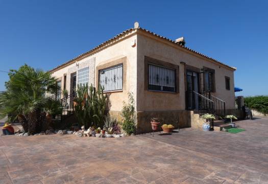 Resale - Finca / Country Property - Rafal