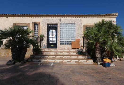 Resale - Finca / Country Property - Rafal