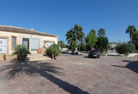 Resale - Finca / Country Property - Rafal