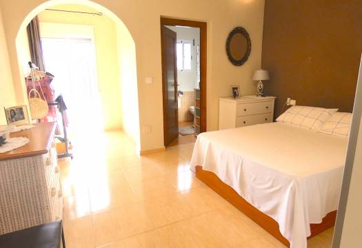 Resale - Finca / Country Property - Rafal