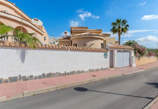 Resale - Villa - Ciudad Quesada