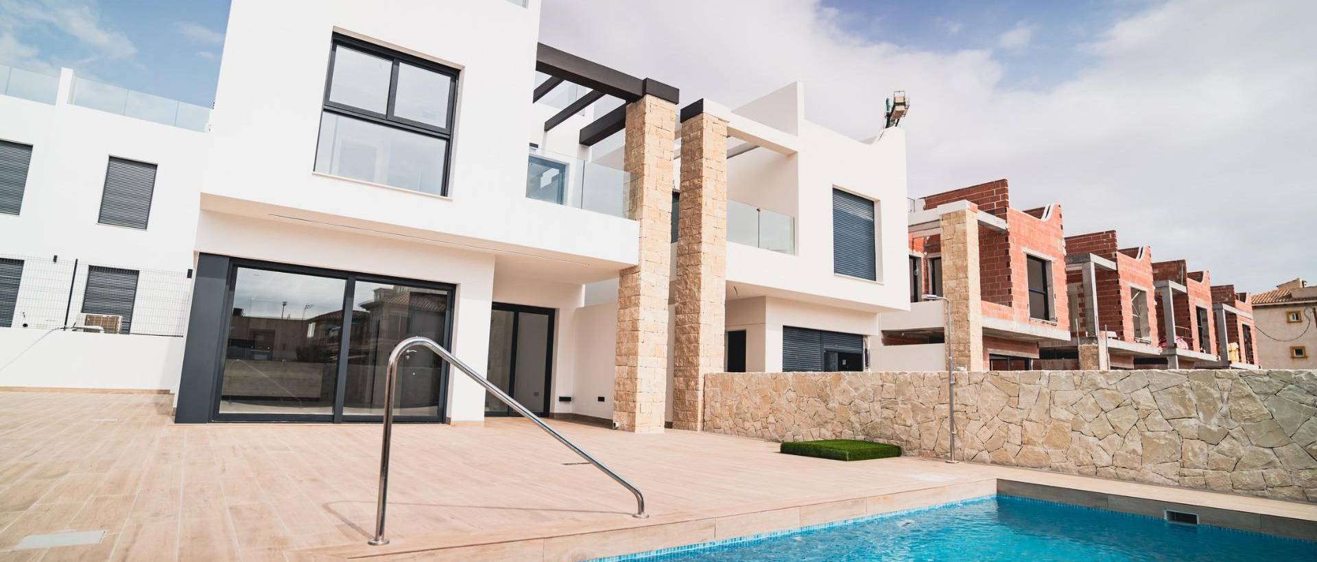 New - Villa - Orihuela Costa - Punta Prima