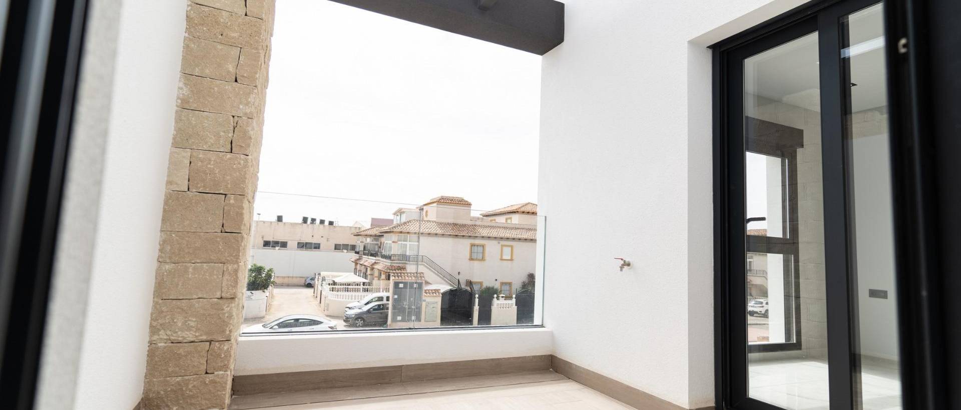New - Villa - Orihuela Costa - Punta Prima