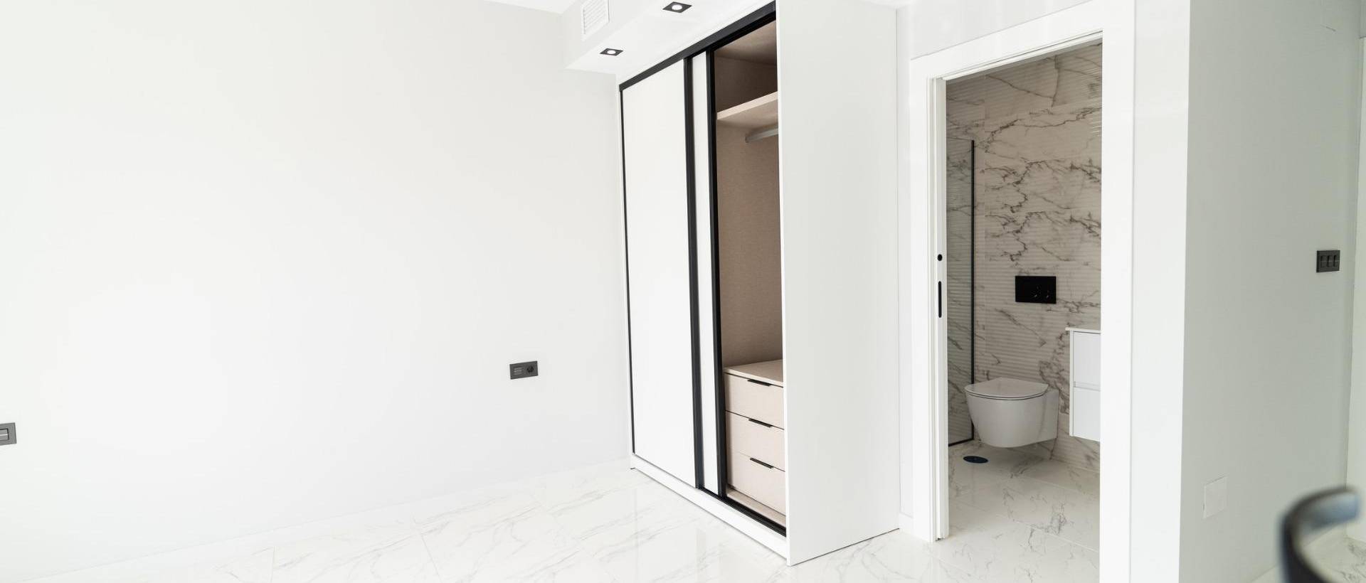 New - Villa - Orihuela Costa - Punta Prima