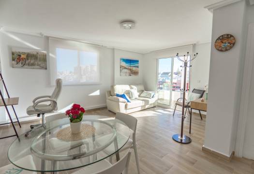 Apartmento - Reventa - Torrevieja - Torrevieja