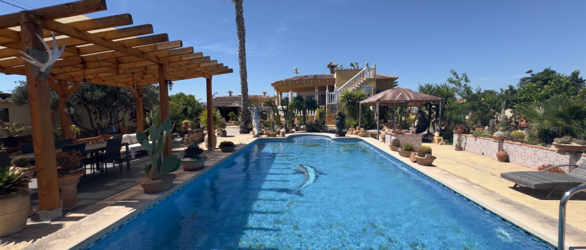 Resale - Finca / Country Property - Catral