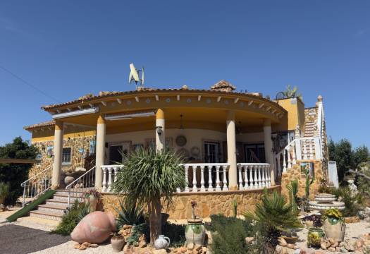 Resale - Finca / Country Property - Catral
