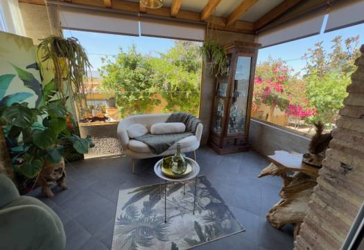 Resale - Finca / Country Property - Catral