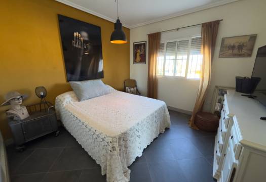 Resale - Finca / Country Property - Catral