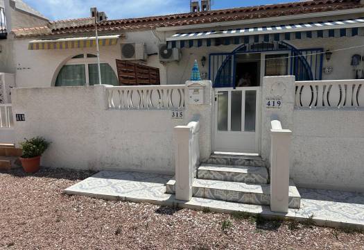 Townhouse · Resale · Torrevieja · Urbanización San Luis