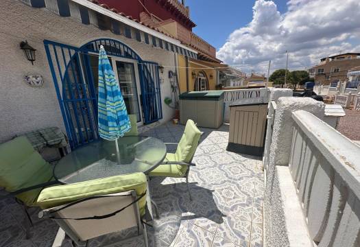 Resale - Townhouse - Torrevieja - Urbanización San Luis
