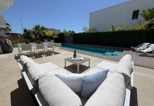 Resale - Villa - Ciudad Quesada