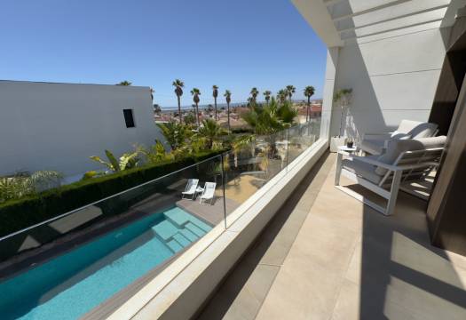 Resale - Villa - Ciudad Quesada