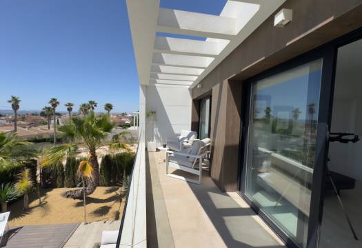Resale - Villa - Ciudad Quesada