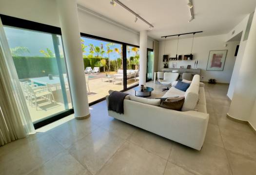 Resale - Villa - Ciudad Quesada