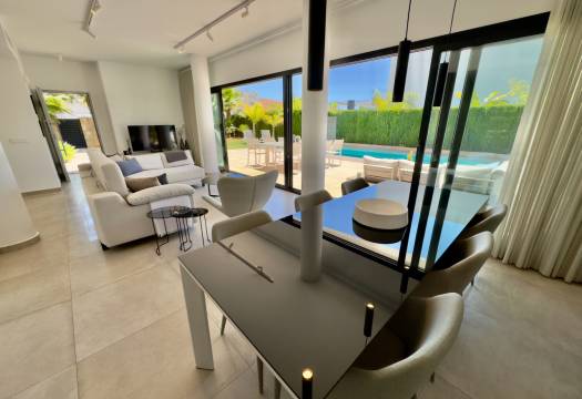 Resale - Villa - Ciudad Quesada