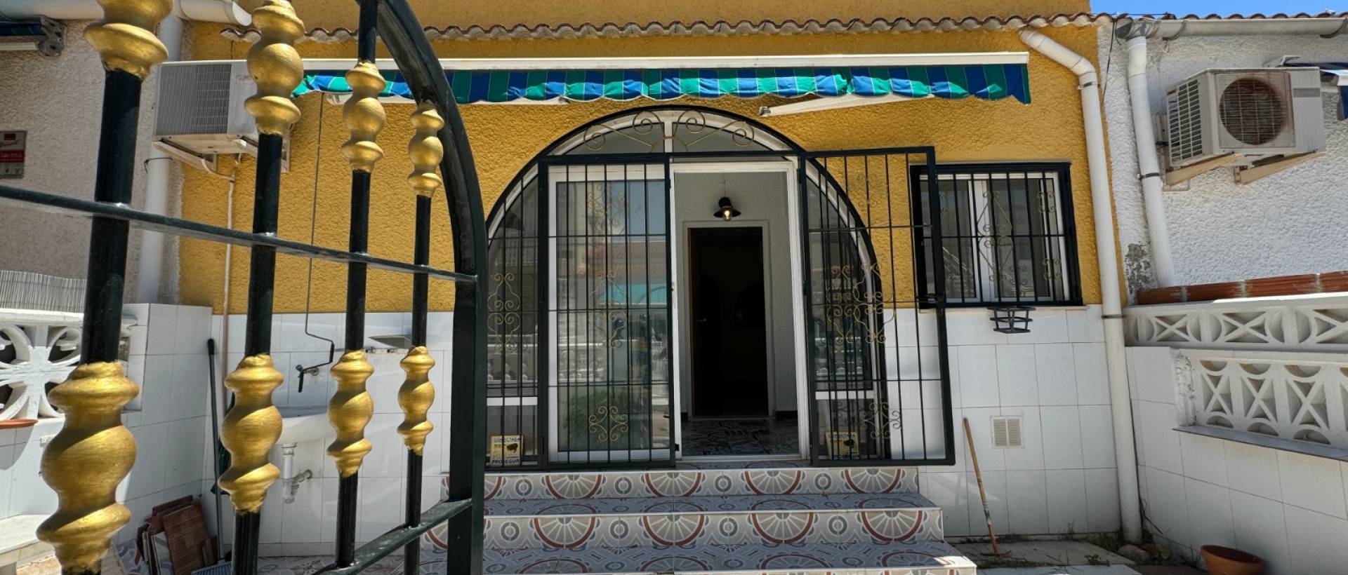 Resale - Townhouse - Torrevieja - La Siesta