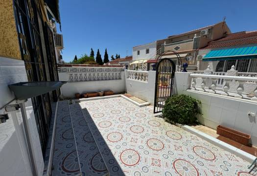 Resale - Townhouse - Torrevieja - La Siesta