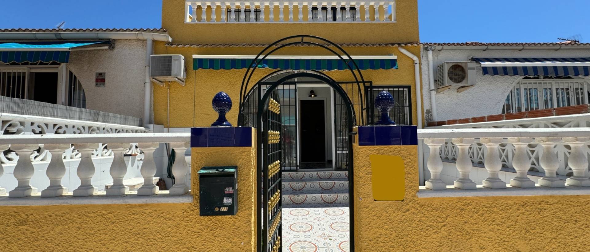 Resale - Townhouse - Torrevieja - La Siesta